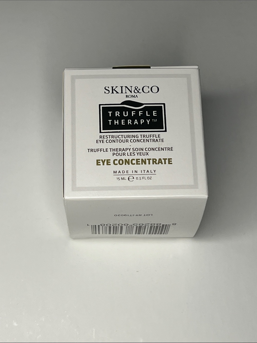 NWT unopened Skin & Co. Skin Truffle Therapy Eye Concentrate - White